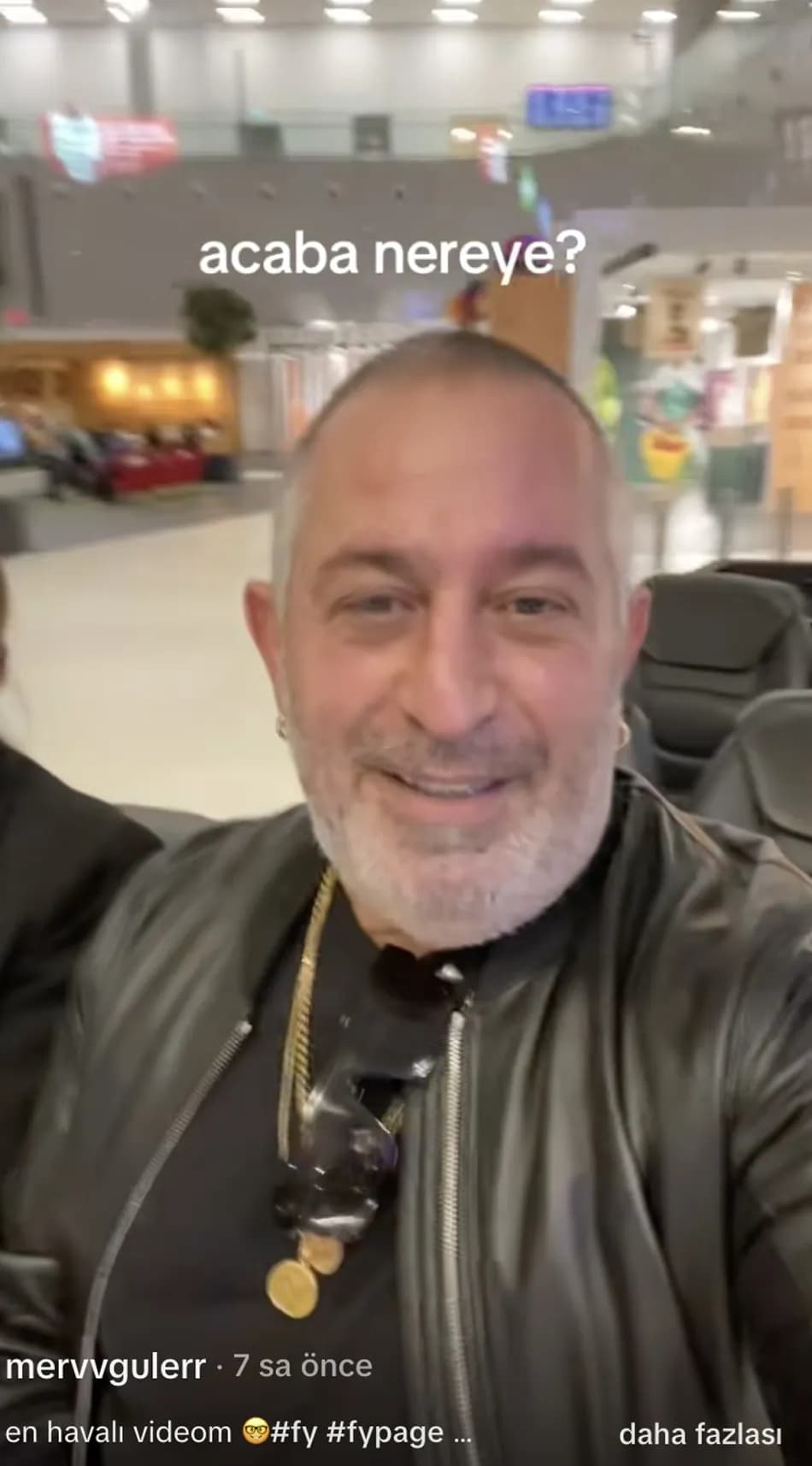 Cem Yılmaz’ın havalimanında çekilen TikTok videosu gündem oldu