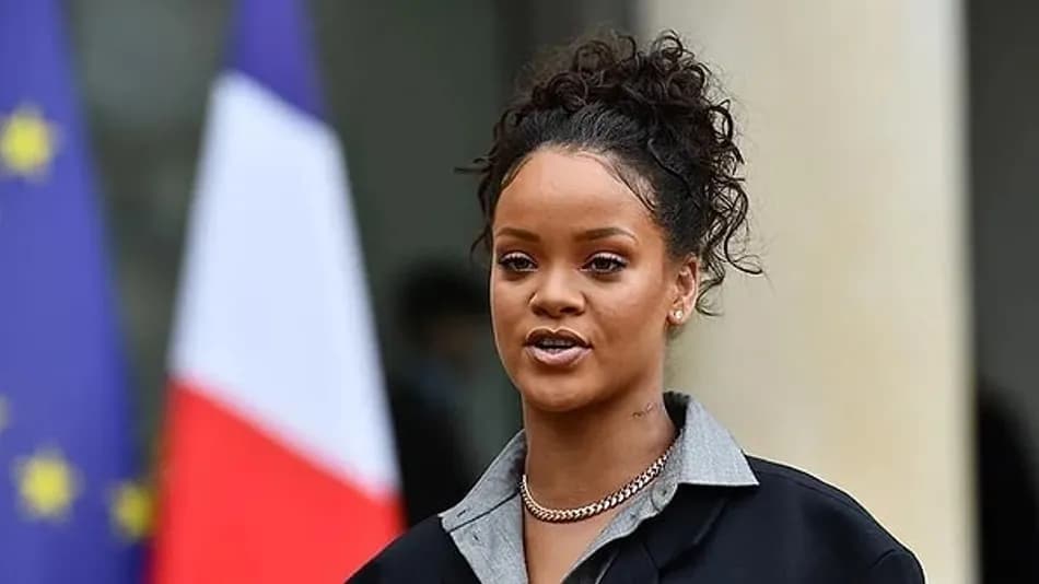 Rihanna’nın Türkiye’de Açtığı Marka Davasını Kazandığı Ortaya Çıktı