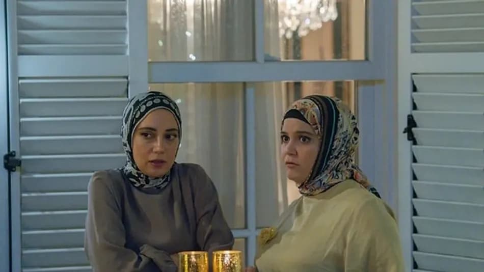 Derya Uluğ’dan Kızılcık Şerbeti Ayrılıklarına Gönderme