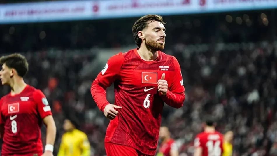 Orkun Kökçü, Romanya maçında neden yedek kaldığını açıkladı