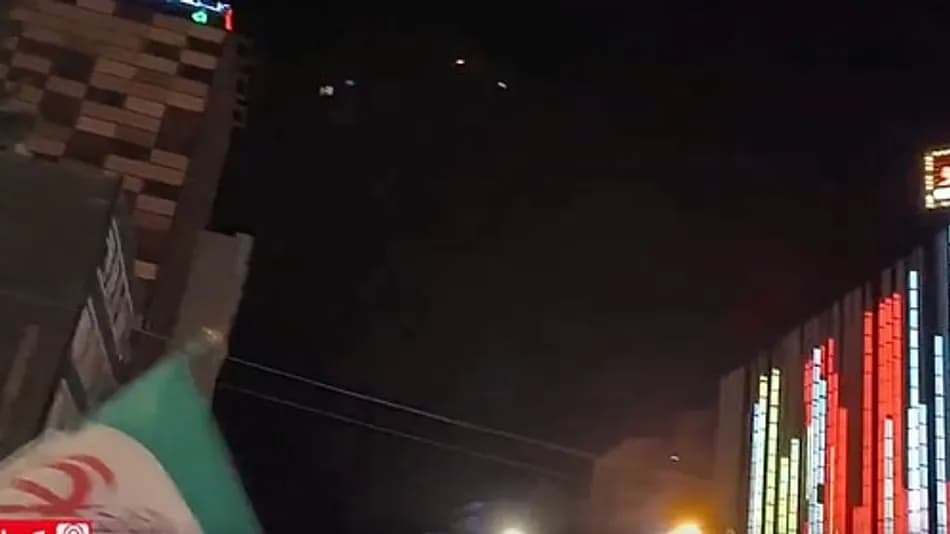 İran’dan İsrail’e balistik füze saldırısı: Sirenler çaldı