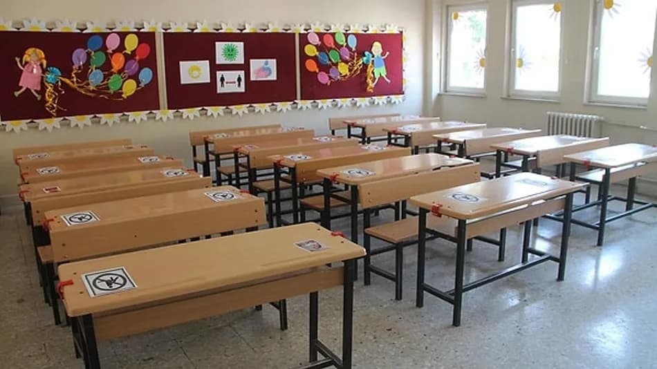12 Haziran Cuma okullar tatil mi? MEB açıkladı