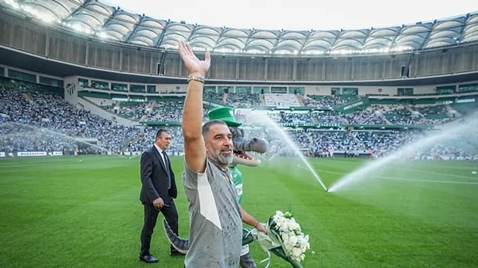 Bursaspor ile Arda Turan’ın Shakhtar’ı golsüz berabere kaldı