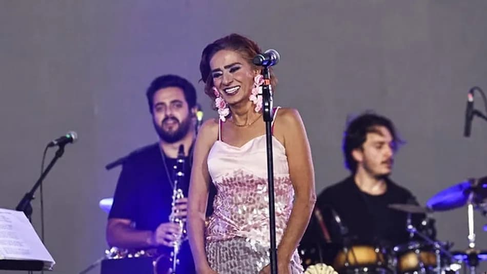 Yıldız Tilbe Çeşme Konseri Sonrası Güvenlik Görevlisine Tepki Gösterdi