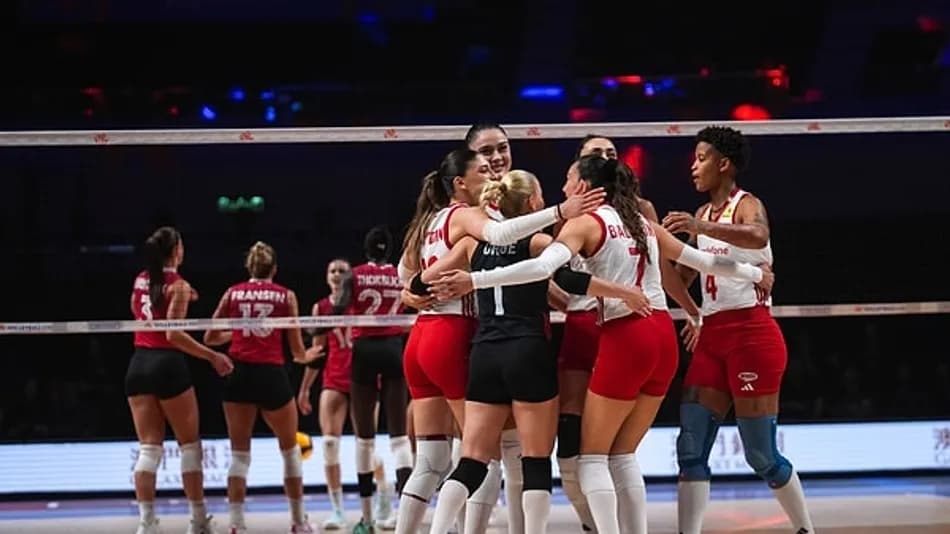 Filenin Sultanları VNL’de Kanada’yı geçip yarı finale çıktı