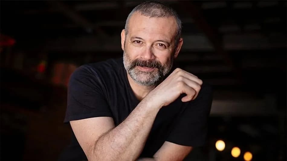 Levent Üzümcü gözaltına alındığını duyurdu
