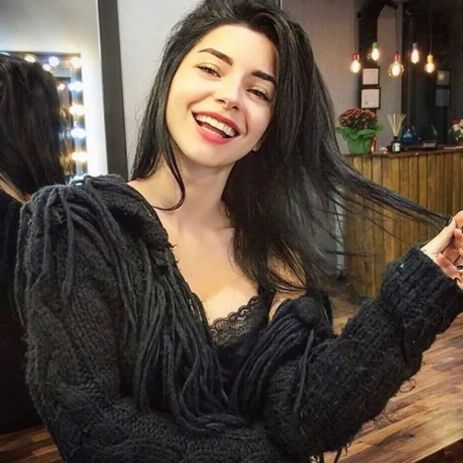 Merve Boluğur'un aşk açıklaması sosyal medyada gündem oldu