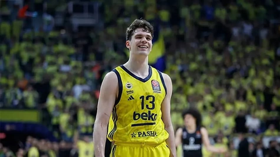 Tarık Biberovic Dallas Mavericks ile NBA'e transfer oldu