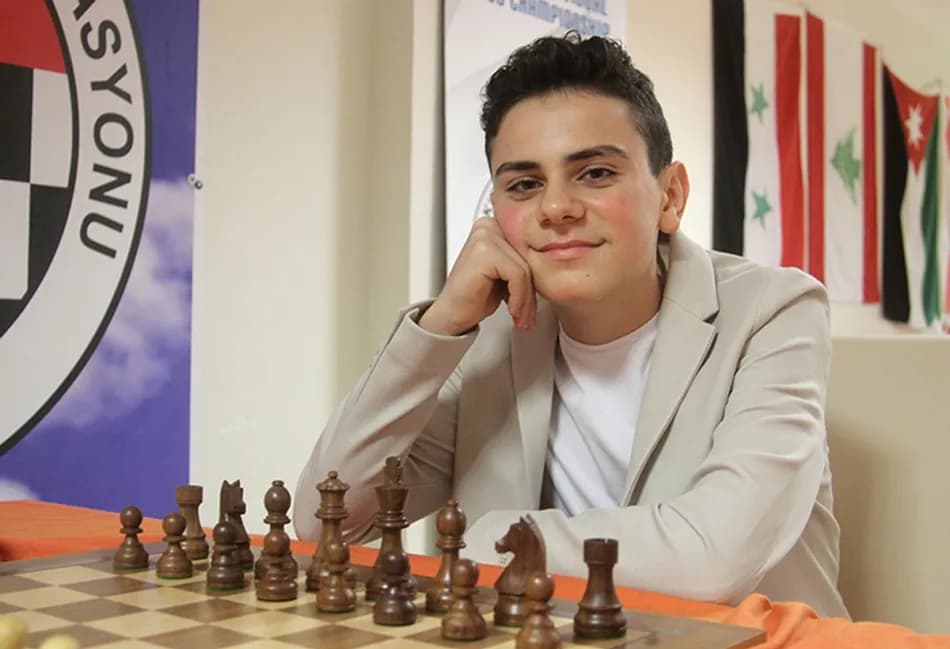 Ediz Gürel, Avrupa Bireysel Satranç Şampiyonası'nda ilk 5'e girerek Dünya Kupası vizesi aldı