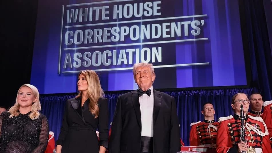Donald Trump’ın katıldığı programda silah sesleri duyuldu