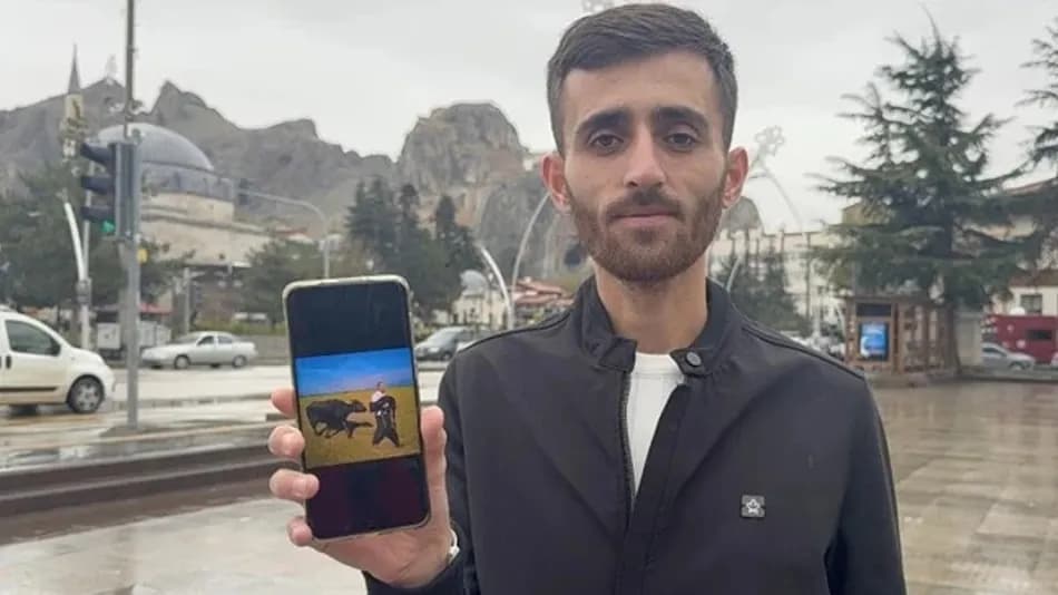 Vize nedeniyle Paris’teki törene gidemeyen fotoğrafçının ödülünün teslim edileceği açıklandı