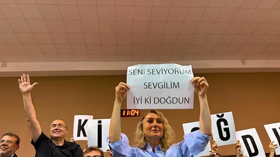 Dilek İmamoğlu’nun Pankartı Sonrası Jandarmaya Soruşturma