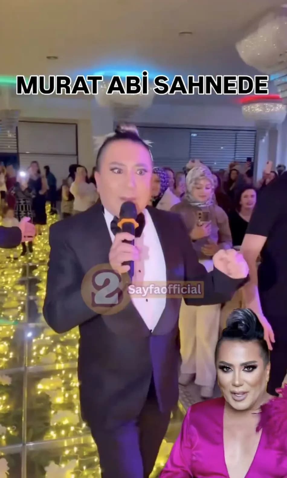 Tahliye edilen Murat Övüç yeni imajıyla ilk kez sahneye çıktı