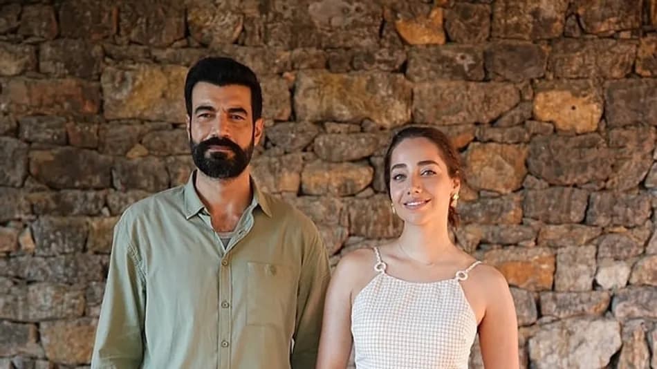 Sevdan Bir Ateş dizisinden ilk partner fotoğrafı geldi