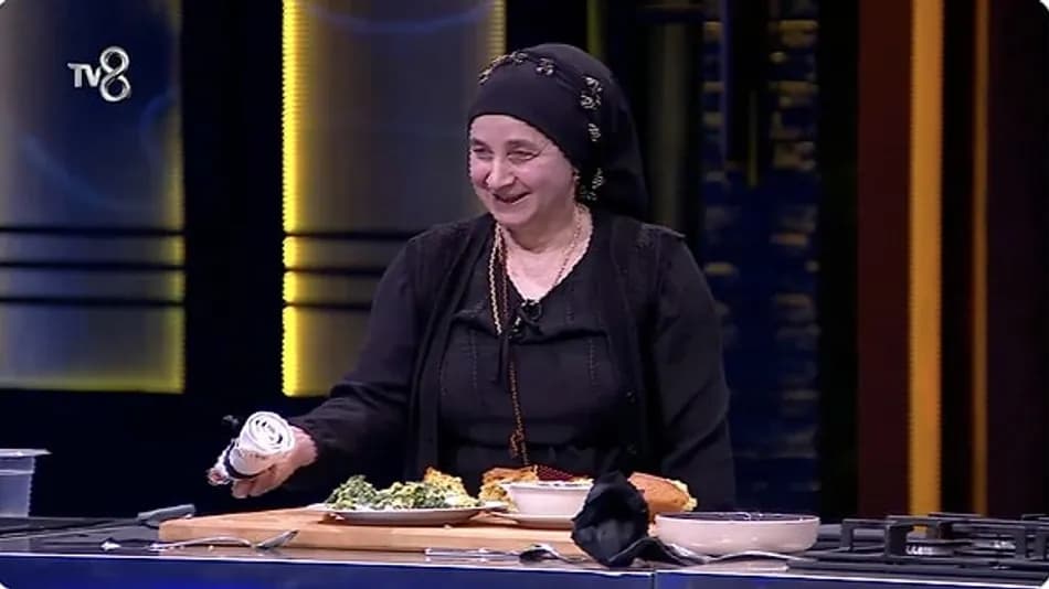 MasterChef Emine Karaca kimdir? Trabzonlu yarışmacı ağlattı