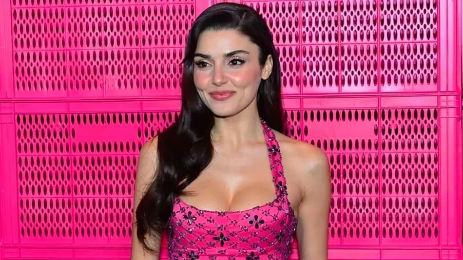 Hande Erçel ve Hakan Sabancı'nın test sonuçlarının negatif çıktığı öne sürüldü