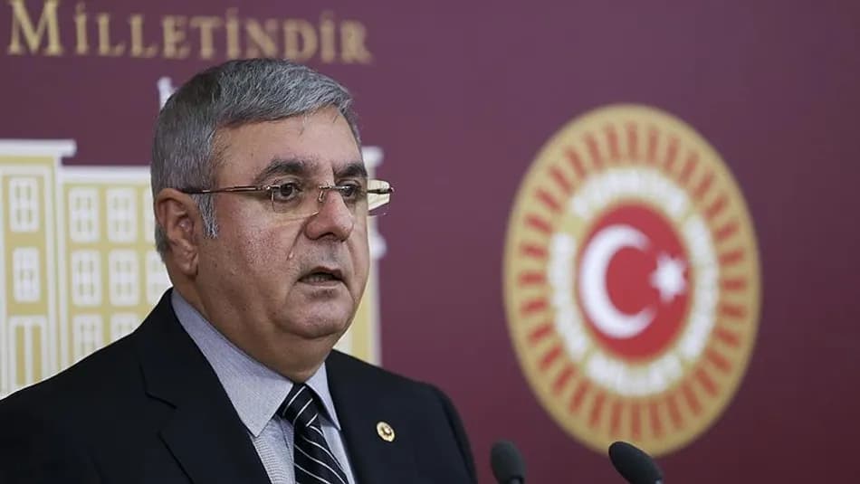 Mehmet Metiner, ABD vize başvurusunun reddedildiğini açıkladı