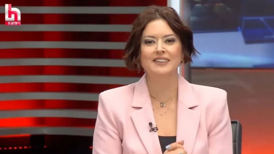 Seda Selek, Halk TV'den ayrıldığını canlı yayında duyurdu
