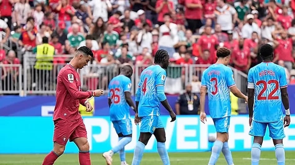 Cristiano Ronaldo’ya Henry ve Zlatan’dan sert eleştiri