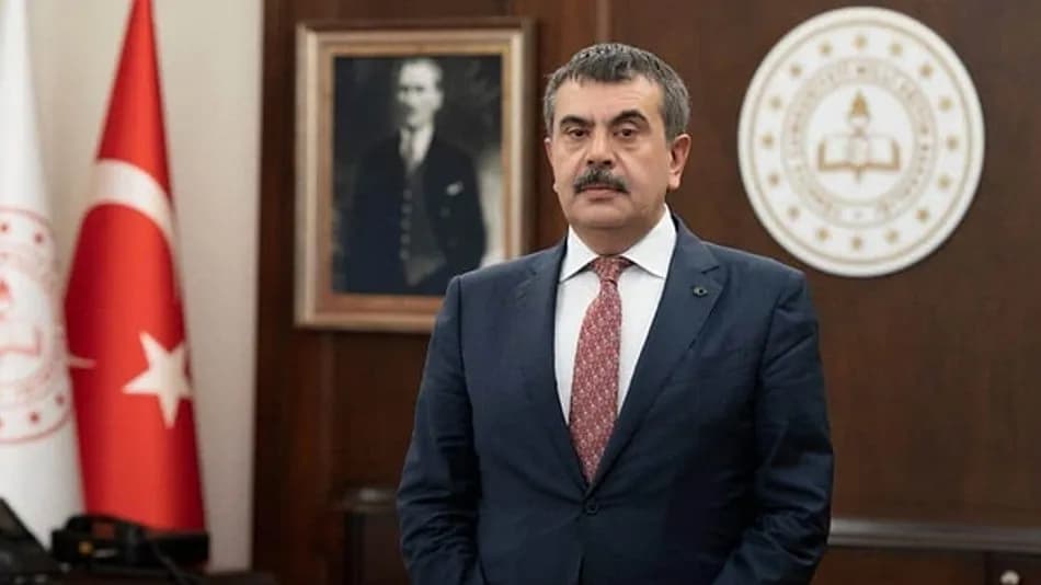 MEB ders kitaplarında yeni dönem: Terimler değişiyor