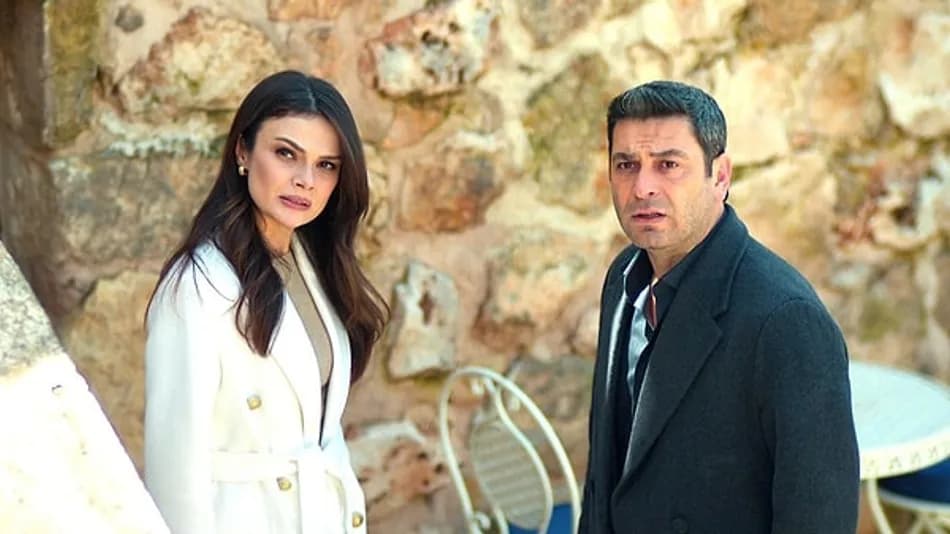 Uzak Şehir İtalya Reytinglerinde Yüzde 27 Share’e Ulaştı