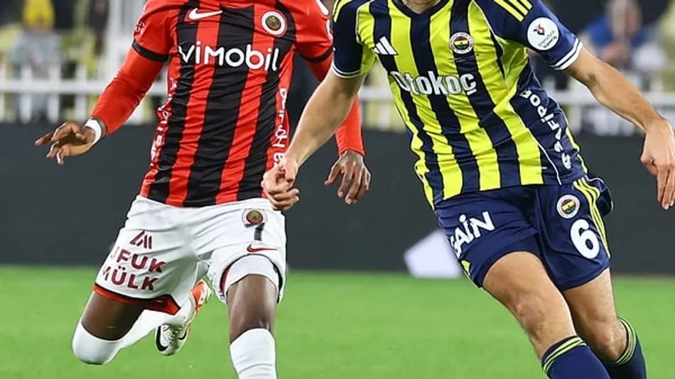 Gençlerbirliği Fenerbahçe'yi 2-1 Yendi: Süper Lig'e Sürpriz Başlangıç