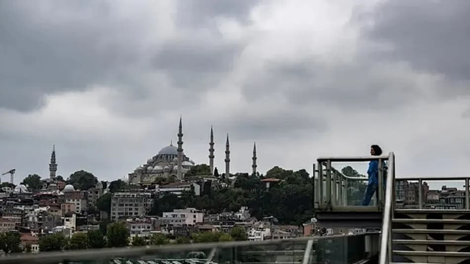 İstanbul ve Kuzey İller İçin Sağanak ve Fırtına Uyarısı