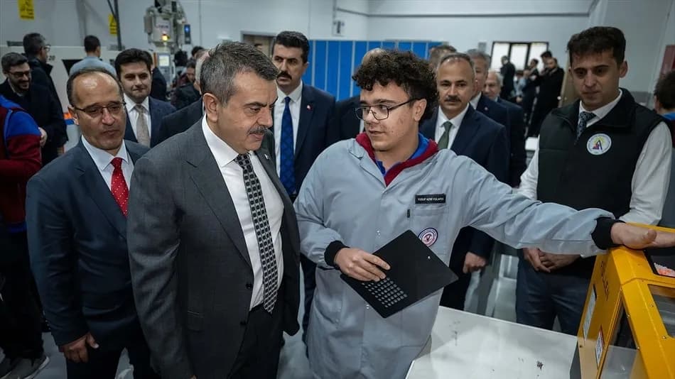 Bakan Yusuf Tekin: 100 öğrenciden 43’ü meslek lisesini tercih etti